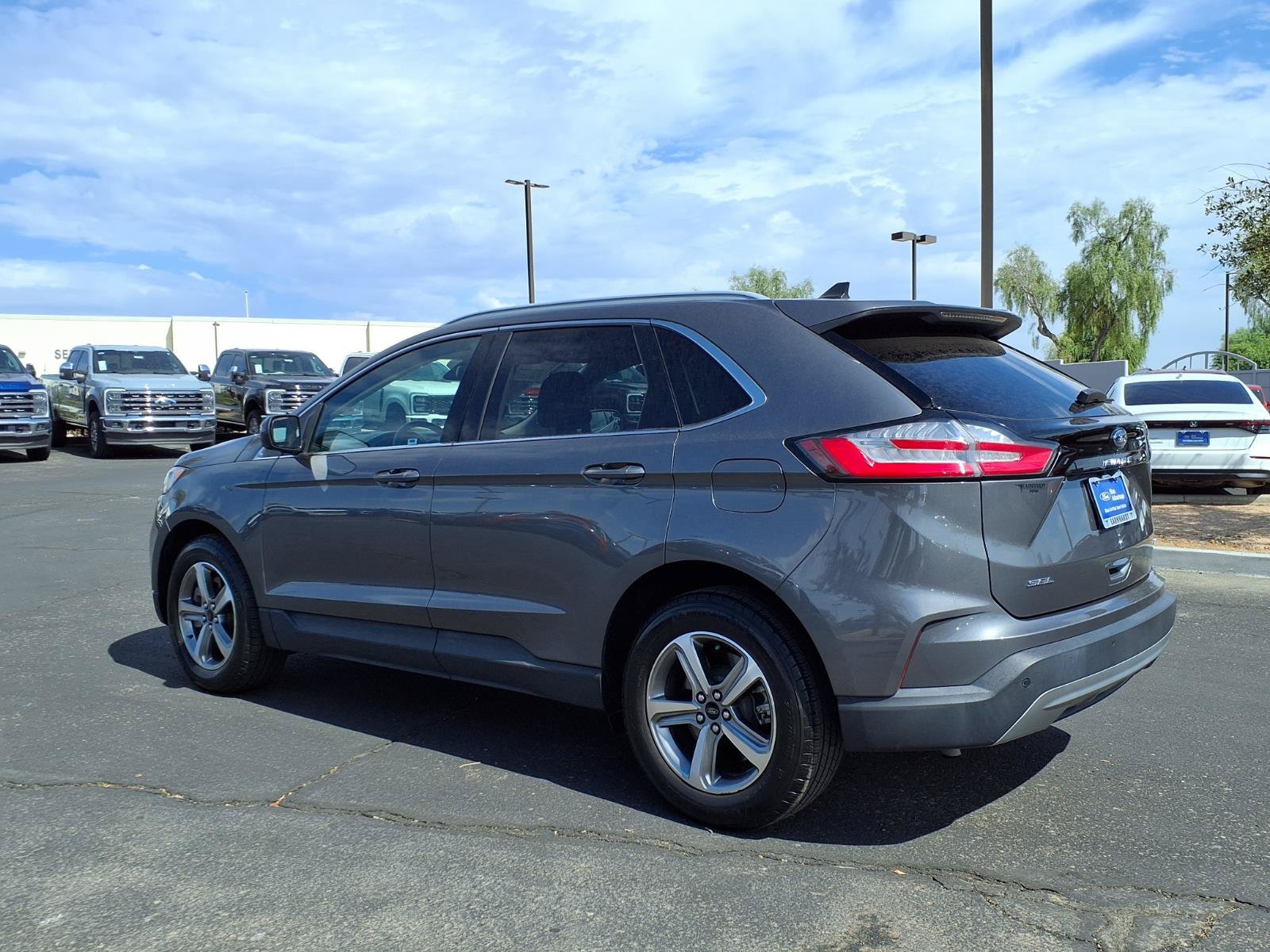 Certified 2023 Ford Edge SEL w/ Convenience Package AWD/4WD image 4