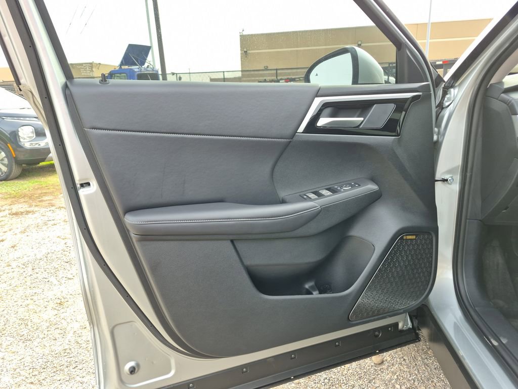 New 2026 Mitsubishi Outlander SE image 20