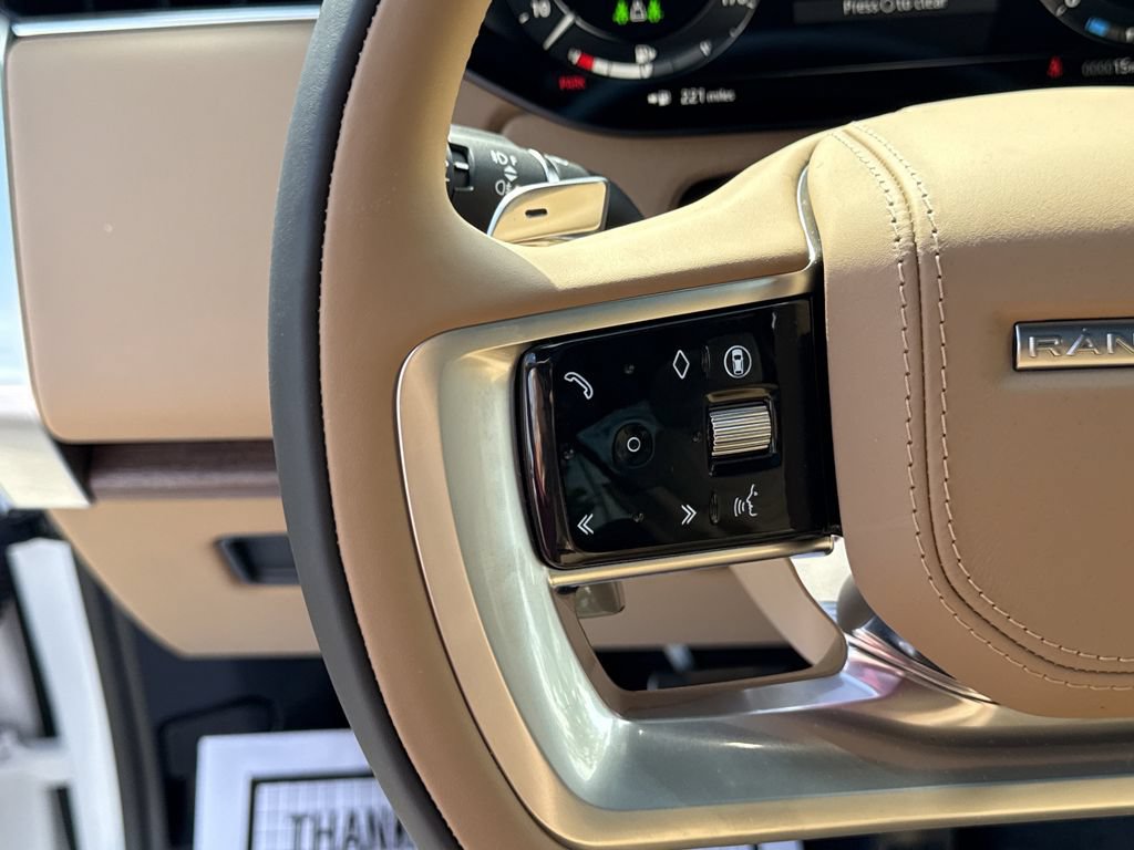 New 2025 Land Rover Range Rover SE AWD/4WD image 23