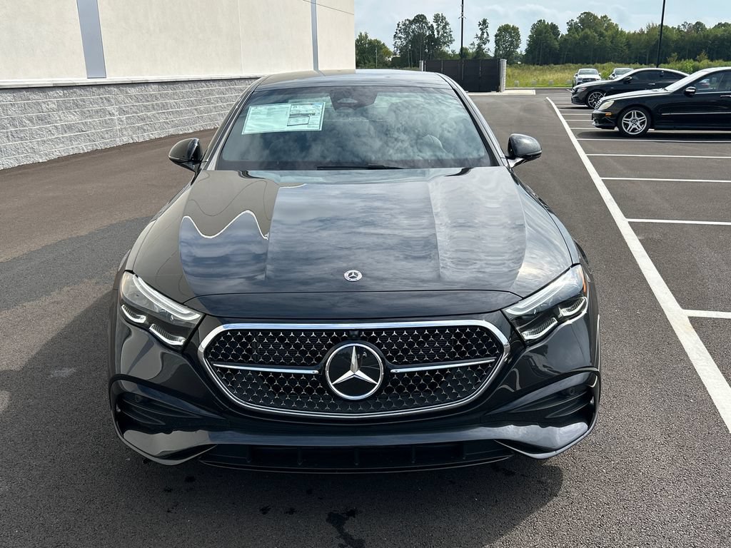 New 2027 Mercedes-Benz E 450 4MATIC Sedan image 3