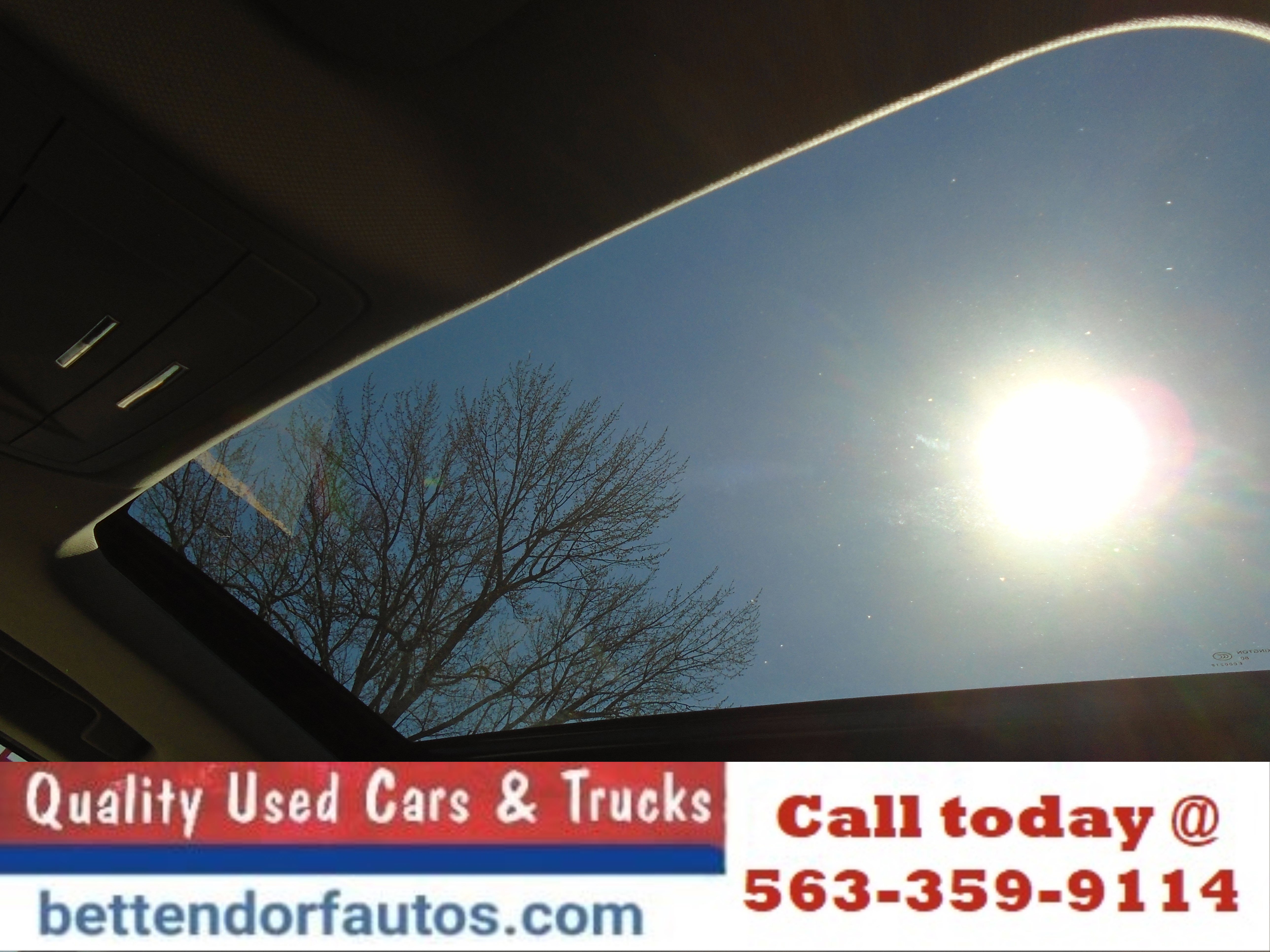 Used 2018 GMC Yukon Denali w/ Open Road Package AWD/4WD image 22