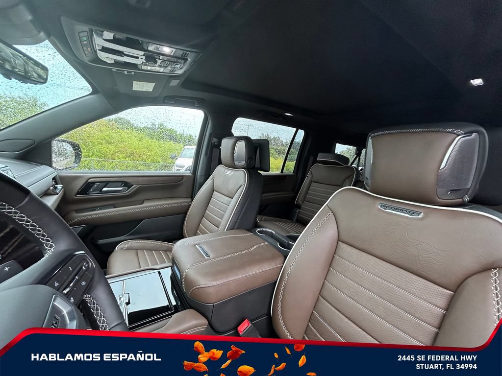New 2026 GMC Yukon XL Denali Ultimate AWD/4WD image 13