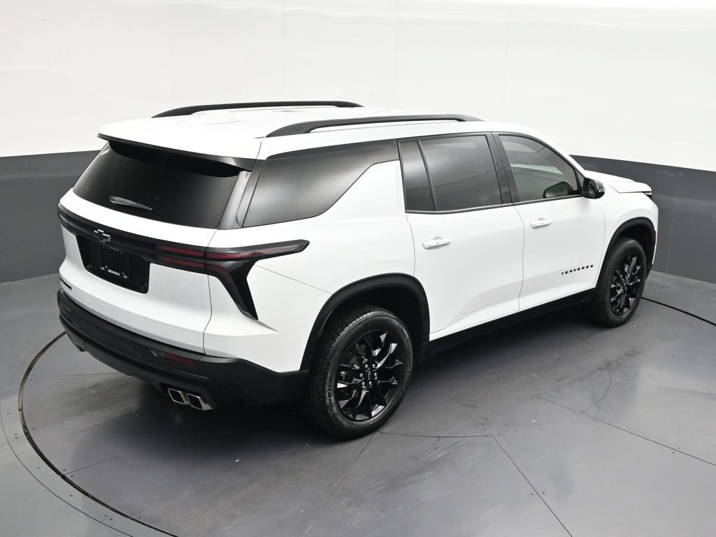 Used 2025 Chevrolet Traverse LT w/ Midnight/Sport Edition FWD image 21
