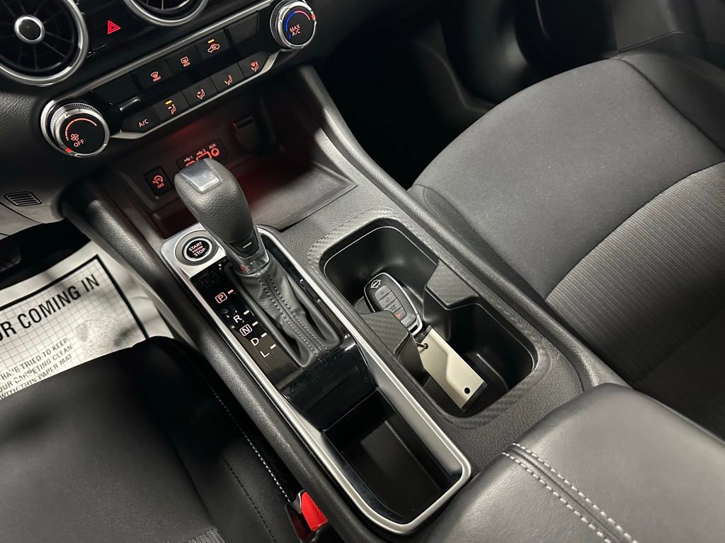 Used 2025 Nissan Sentra SV image 35