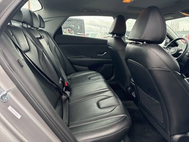 Used 2024 Hyundai Elantra Limited image 14