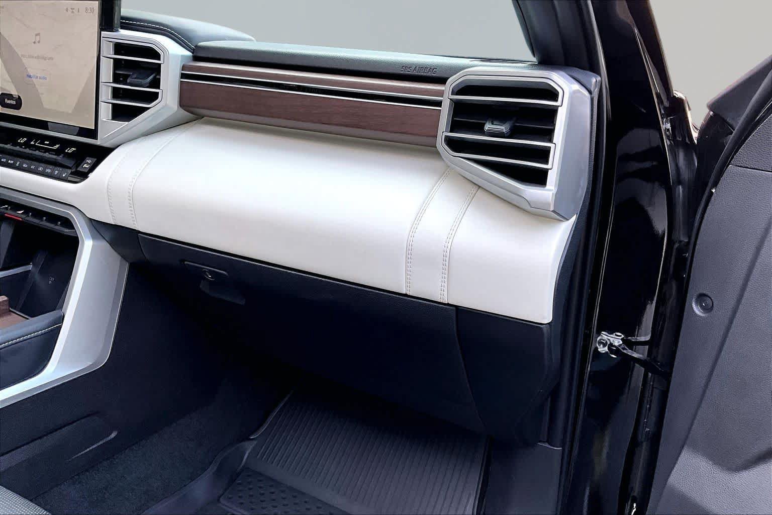 Certified 2025 Toyota Sequoia Capstone AWD/4WD image 19