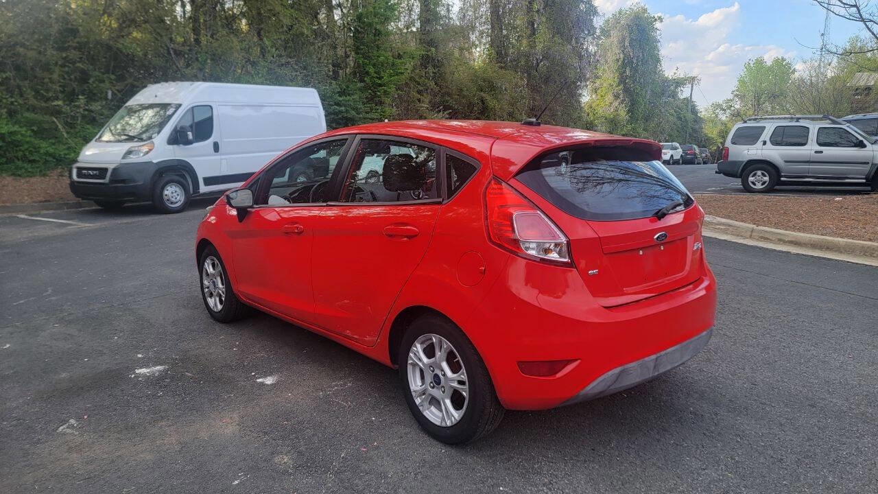 Used 2014 Ford Fiesta SE image 7