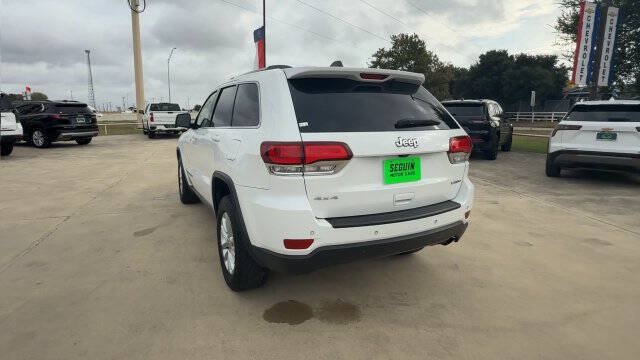 Used 2021 Jeep Grand Cherokee Laredo AWD/4WD image 7