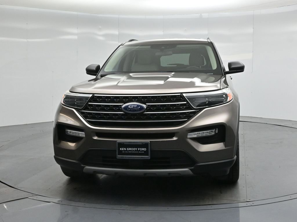 Used 2021 Ford Explorer XLT w/ Equipment Group 202A RWD image 23