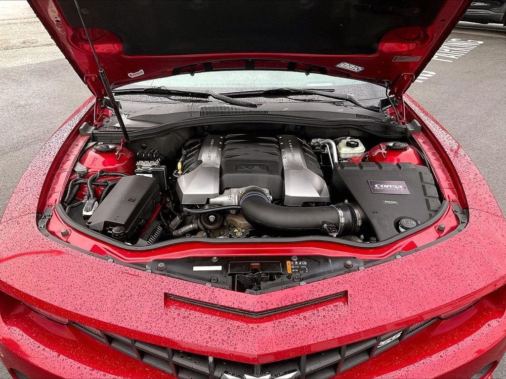 Used 2013 Chevrolet Camaro SS RWD image 29