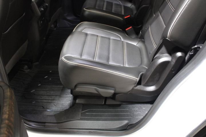 Used 2021 GMC Acadia Denali w/ Denali Technology Package AWD/4WD image 57