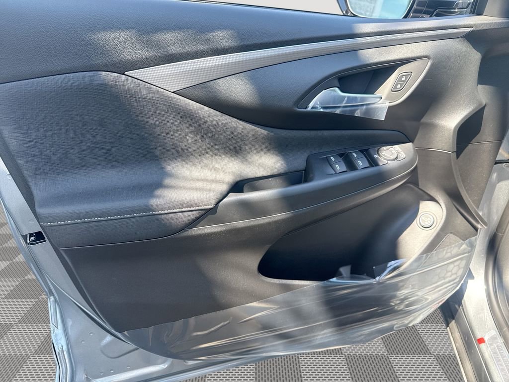 New 2026 Buick Envista Avenir FWD image 22