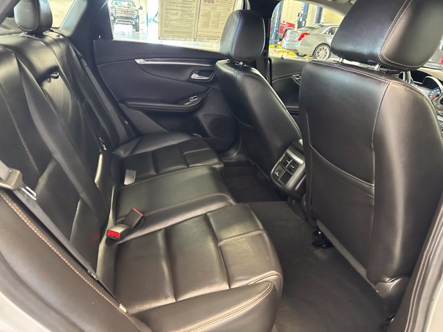 Used 2019 Chevrolet Impala LT w/ LT Leather Package FWD image 14