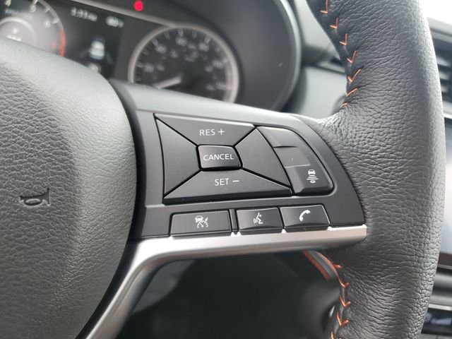 New 2025 Nissan Versa SR w/ Trunk Package image 20
