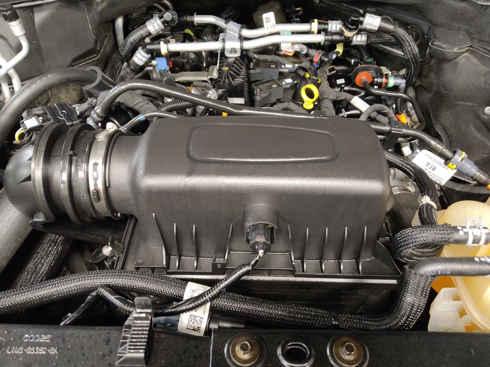 Used 2023 Ford Explorer XLT w/ Equipment Group 202A image 30