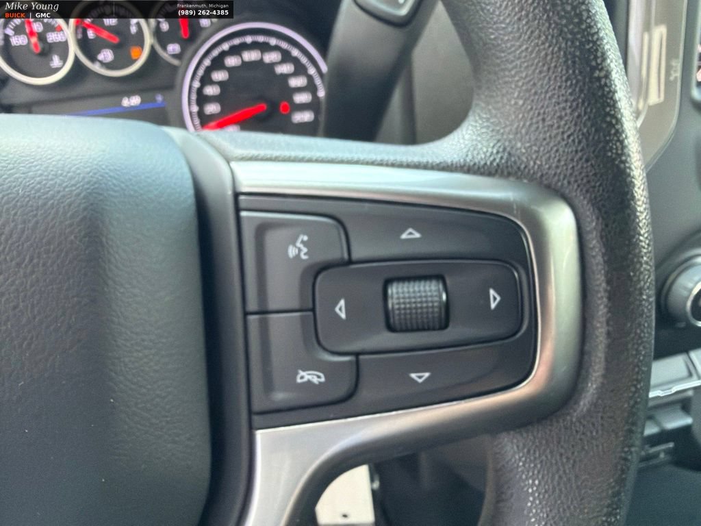 Used 2022 Chevrolet Silverado 2500 Custom w/ Custom Value Package AWD/4WD image 15
