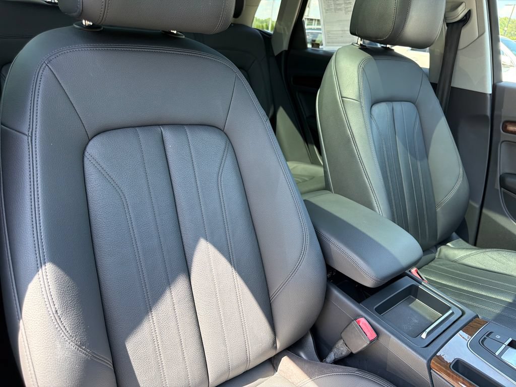 Used 2018 Audi Q5 2.0T Premium AWD/4WD image 40