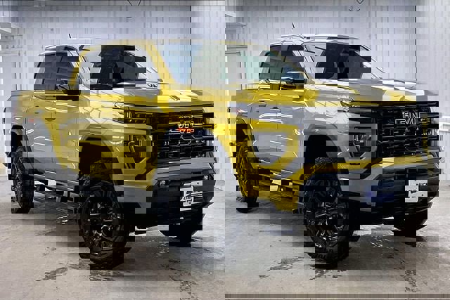 Used 2023 GMC Canyon Elevation w/ Elevation Premium Package image 34