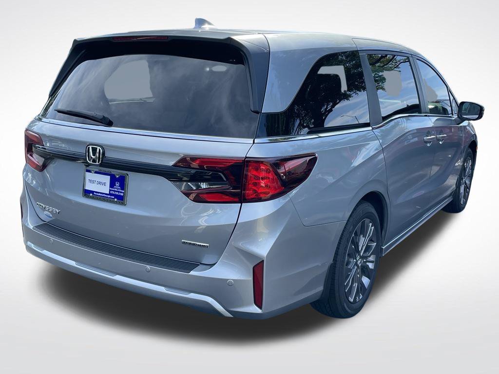 New 2027 Honda Odyssey Touring image 6