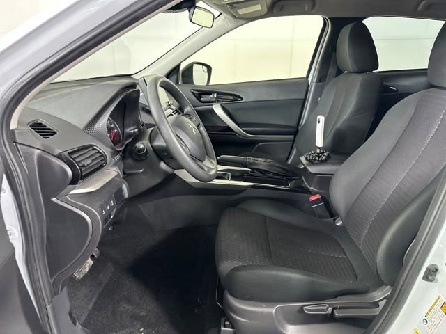 Used 2024 Mitsubishi Eclipse Cross LE image 11