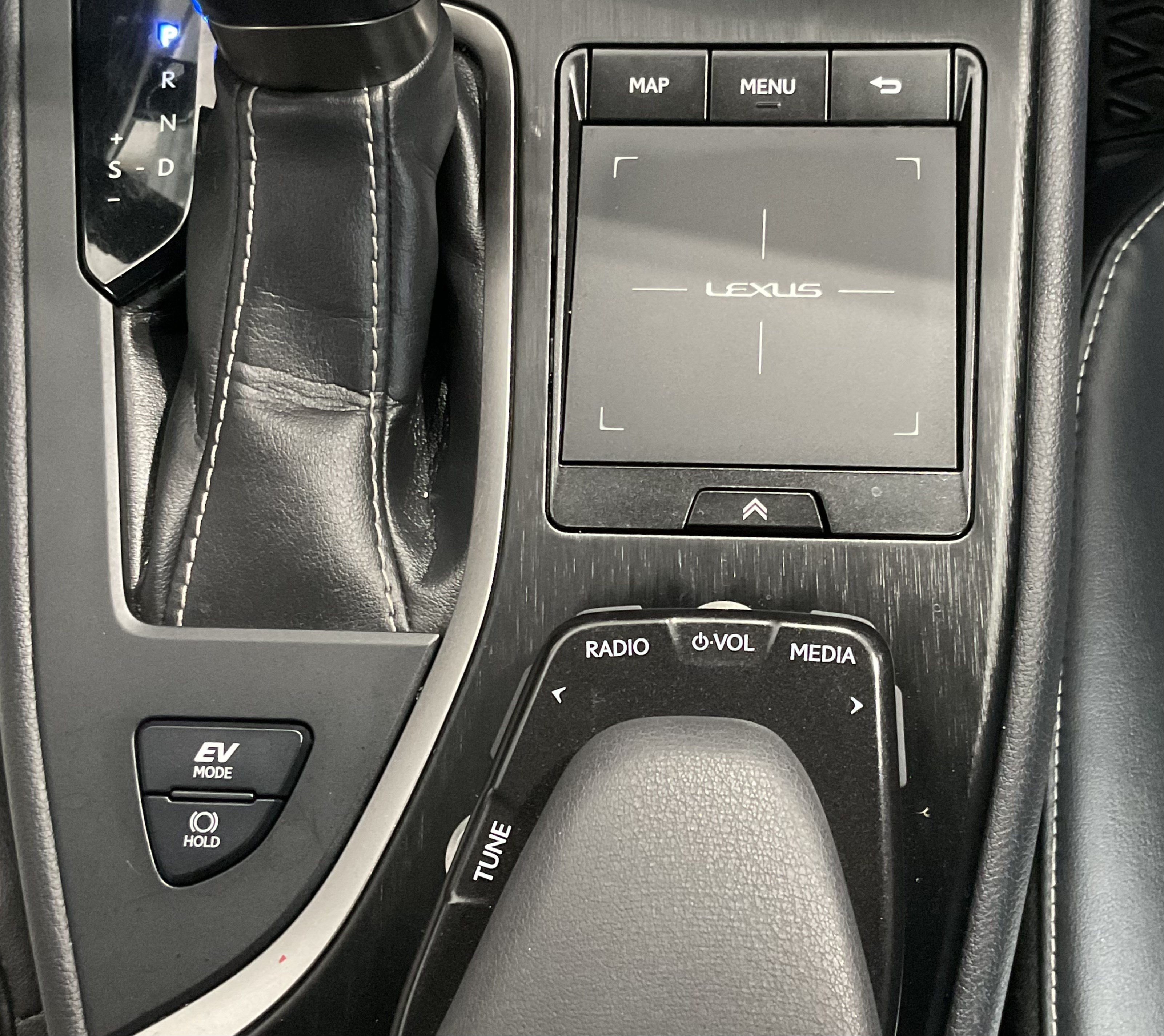 Used 2021 Lexus UX 250h w/ Premium Package AWD/4WD image 20
