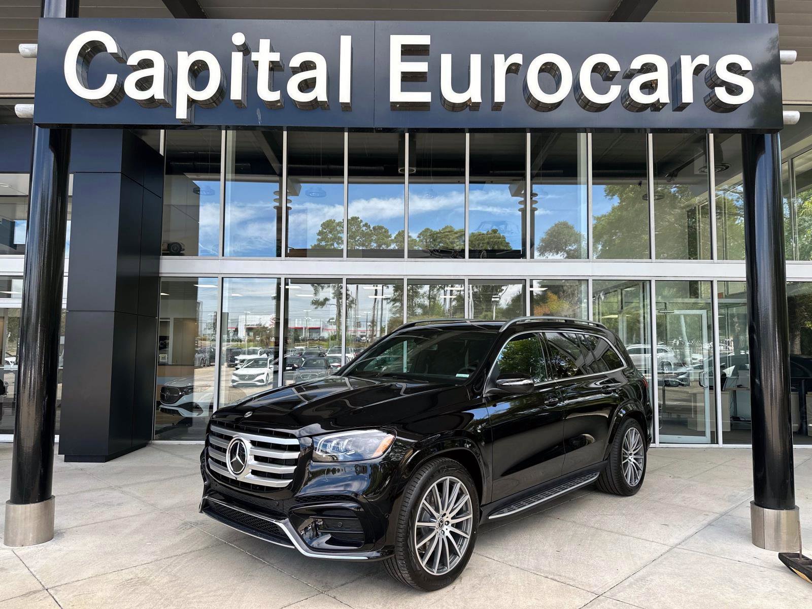 New 2026 Mercedes-Benz GLS 580 4MATIC