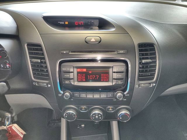 Used 2018 Kia Forte LX FWD image 16