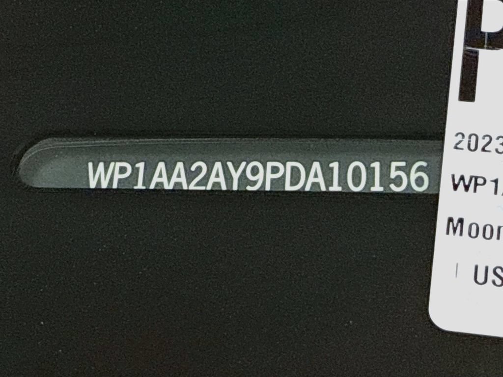 Certified 2023 Porsche Cayenne AWD/4WD image 29