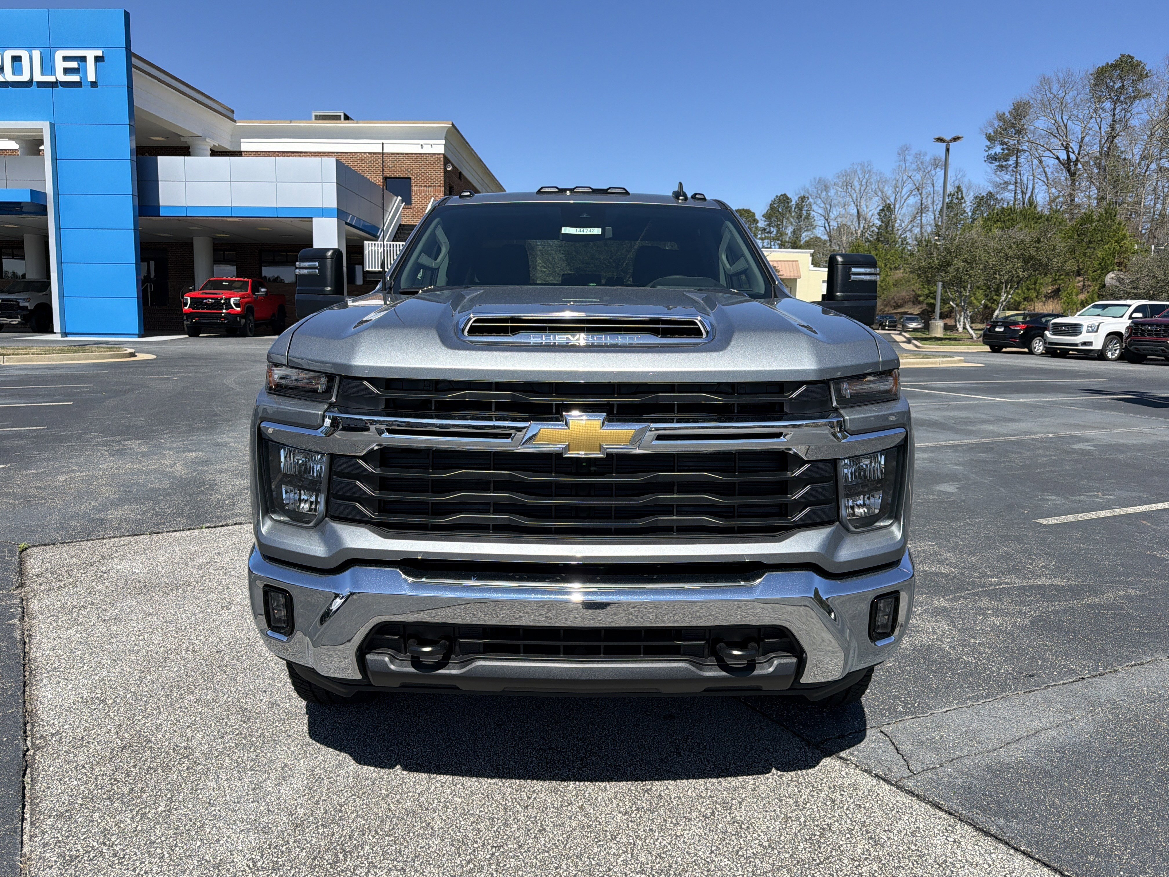 New 2026 Chevrolet Silverado 2500 LT image 2