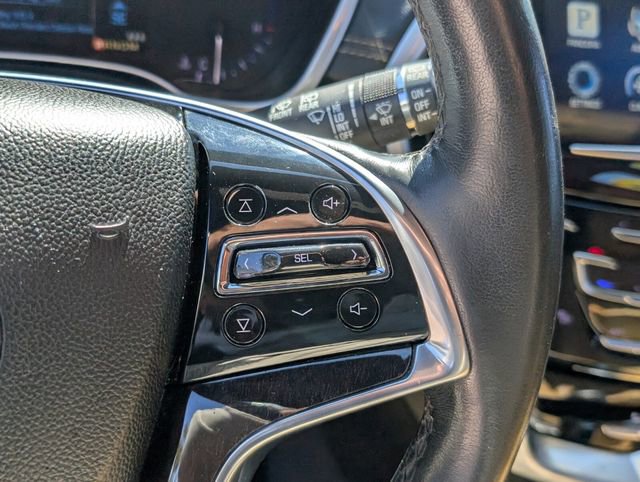 Used 2016 Cadillac SRX Luxury image 34