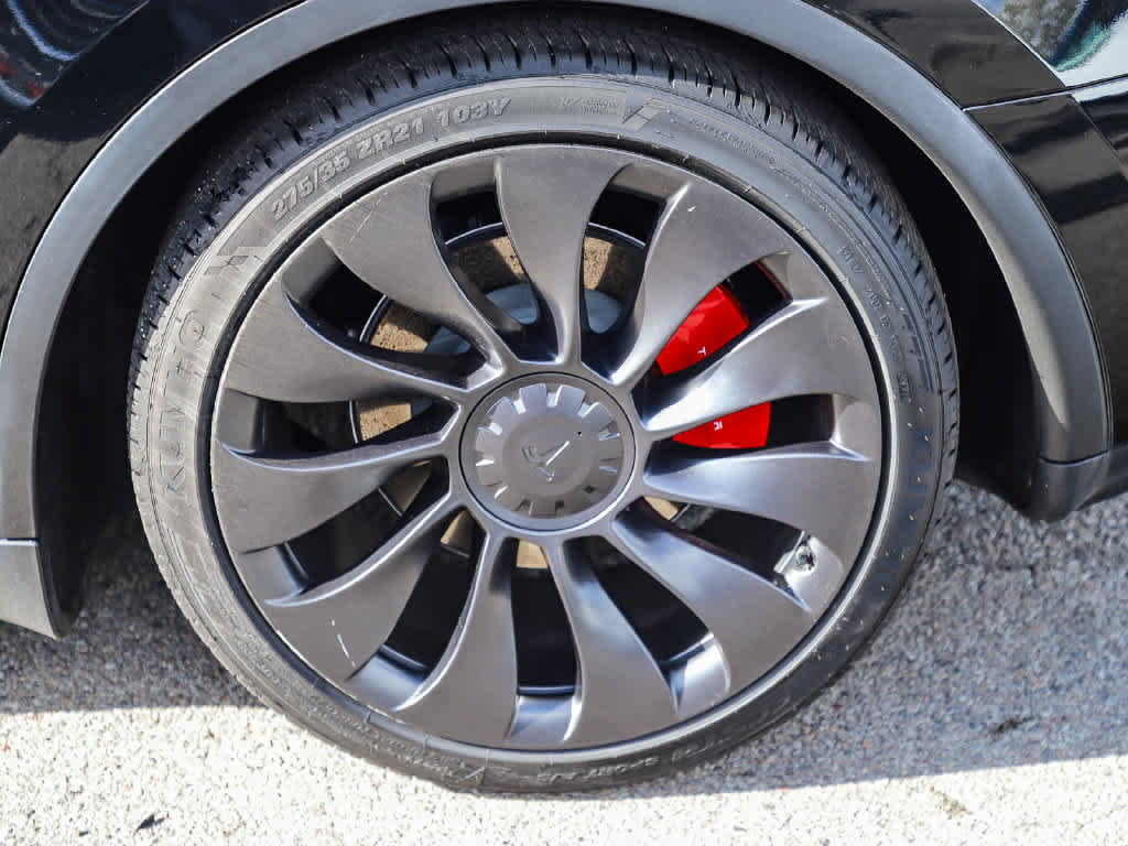 Used 2023 Tesla Model Y Performance AWD/4WD image 11