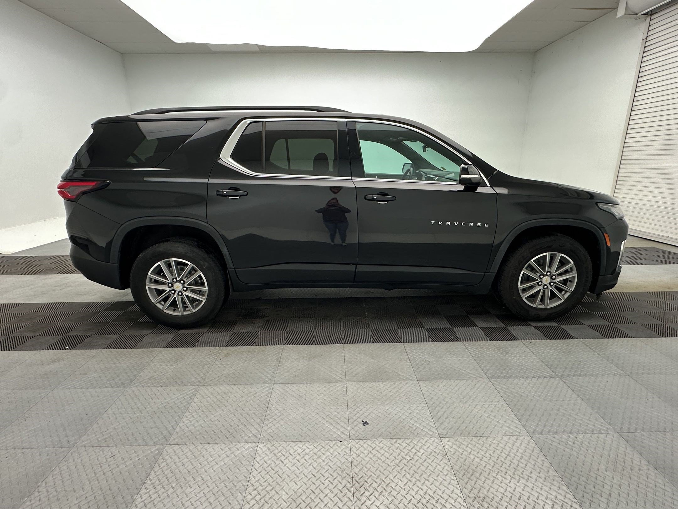 Certified 2023 Chevrolet Traverse LT AWD/4WD image 8