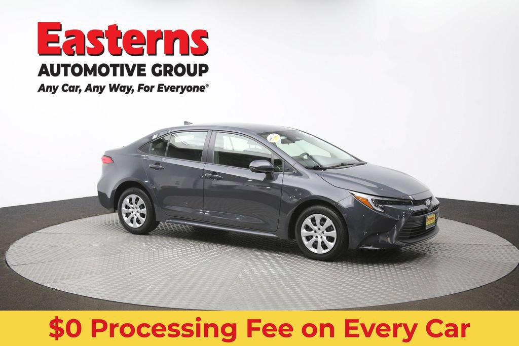 Used 2023 Toyota Corolla LE w/ Carpet Mat Package (TMS) FWD image 47