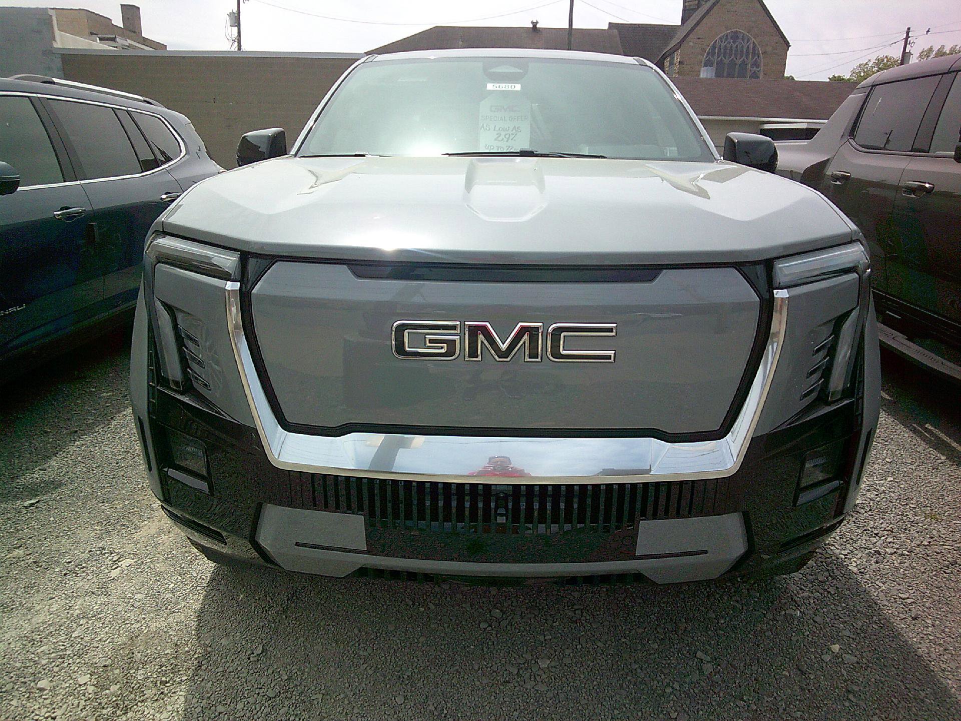 New 2025 GMC Sierra EV Denali image 2
