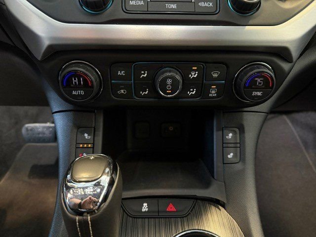 Used 2019 GMC Acadia SLT image 22