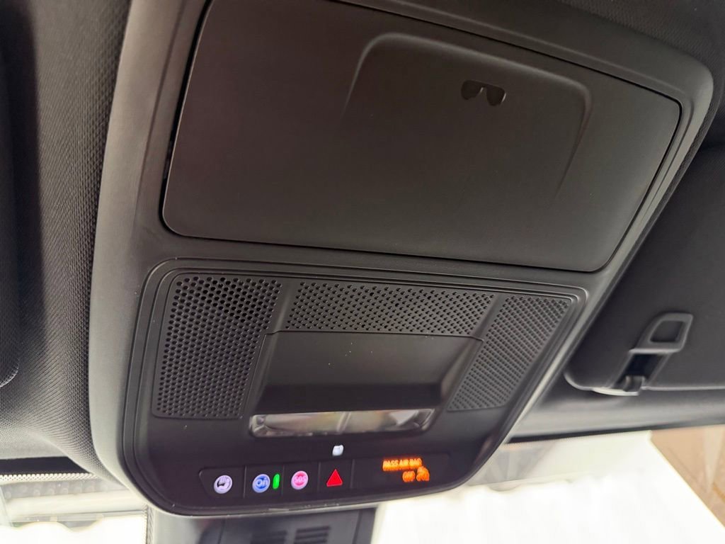 New 2026 Chevrolet Equinox LT FWD image 25