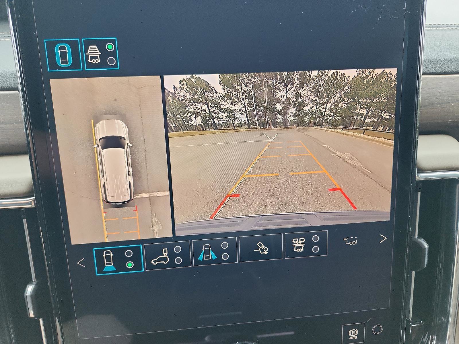 New 2026 GMC Yukon XL Denali Ultimate image 17