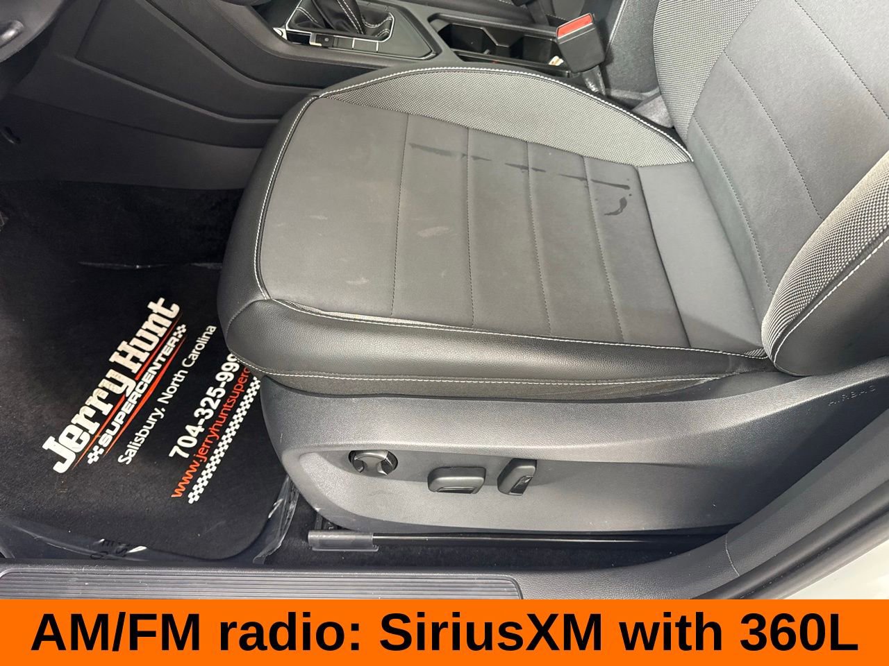 Used 2023 Volkswagen Taos SE image 12