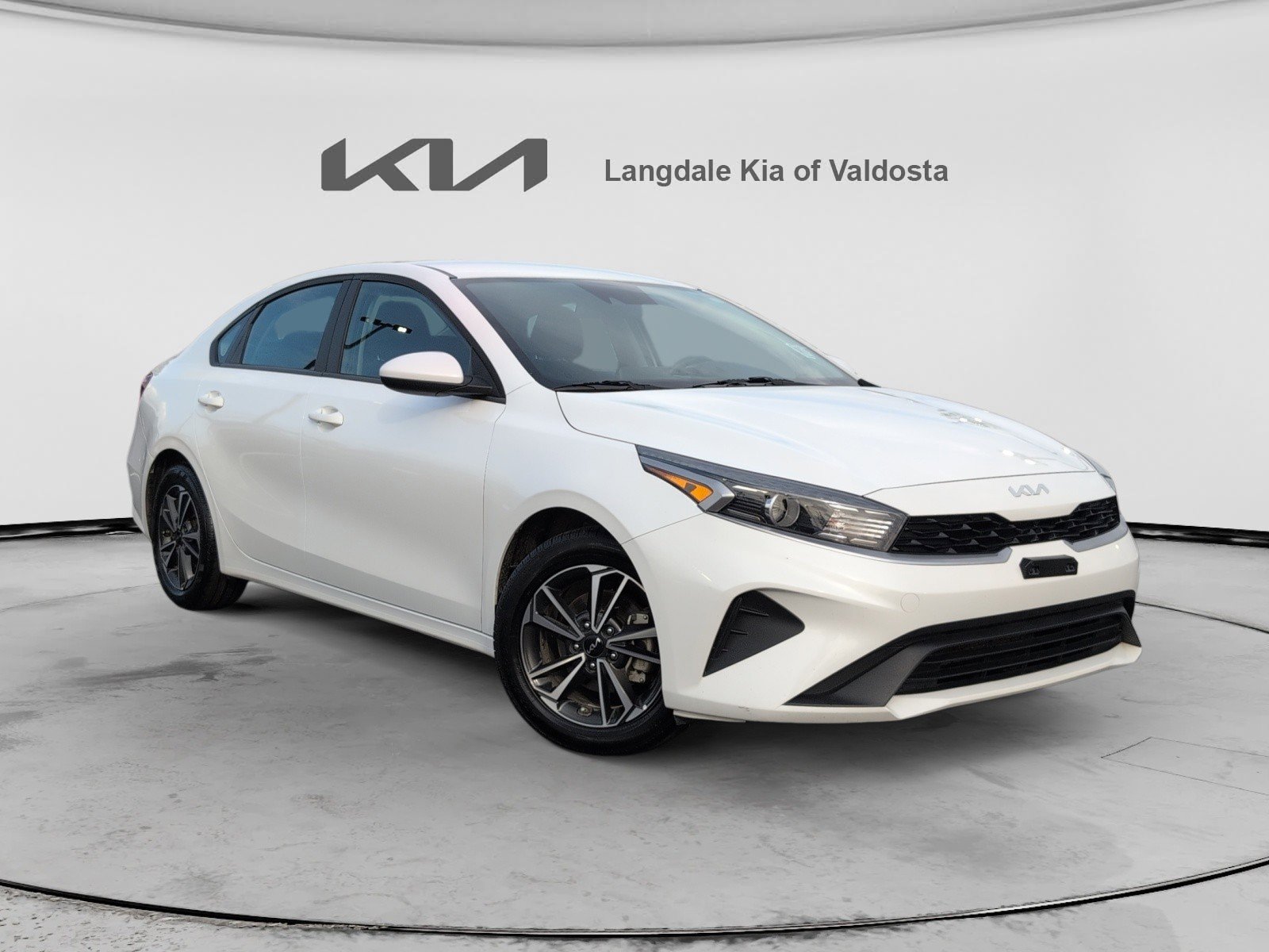 Used 2024 Kia Forte LXS FWD video 1