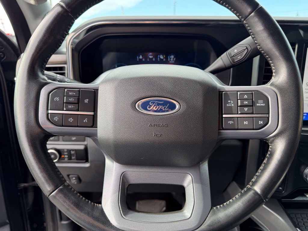 Used 2023 Ford F350 Lariat w/ Chrome Package AWD/4WD image 22