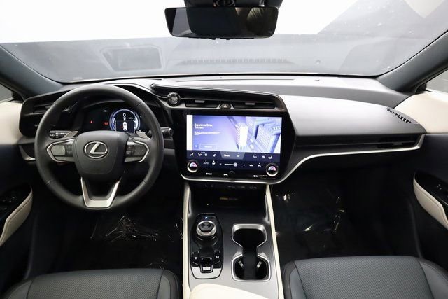 Used 2023 Lexus RZ 450e Premium w/ Technology Package image 13