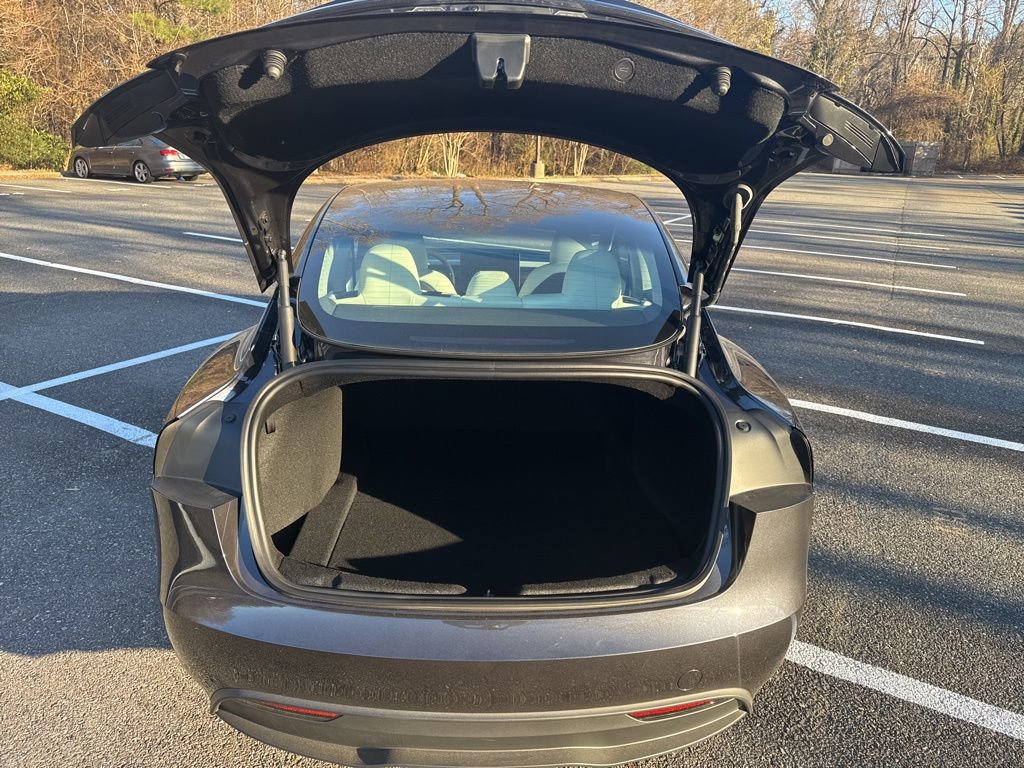 Used 2024 Tesla Model 3 Standard Range image 23