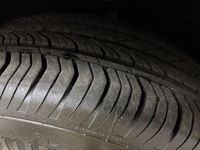 Used 2025 Buick Envision Preferred image 27