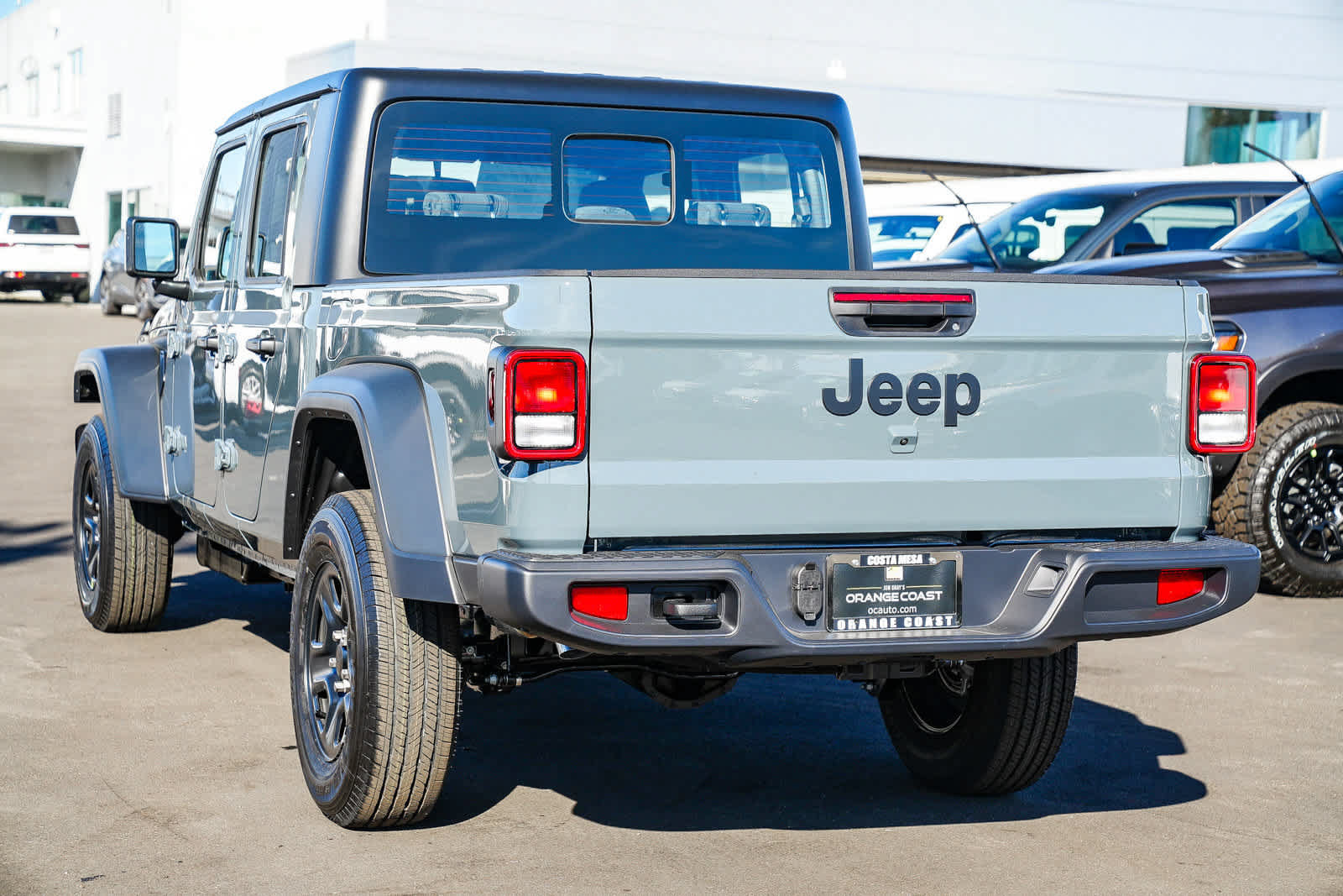 New 2026 Jeep Gladiator Sport AWD/4WD image 6