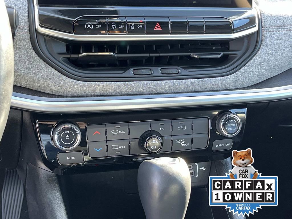 Used 2022 Jeep Compass Latitude image 27