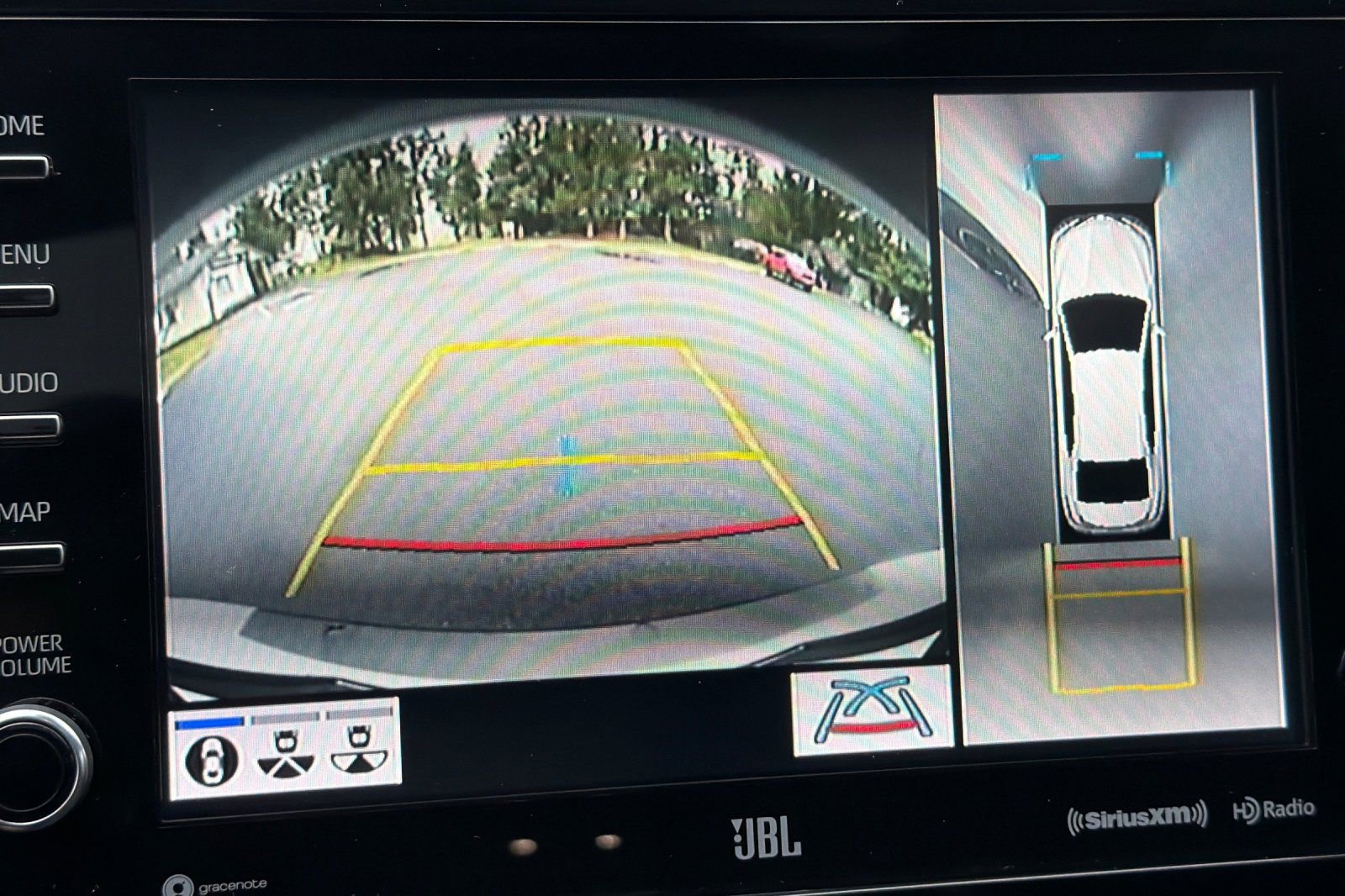 Used 2024 Toyota Camry XSE w/ Navigation Package image 19