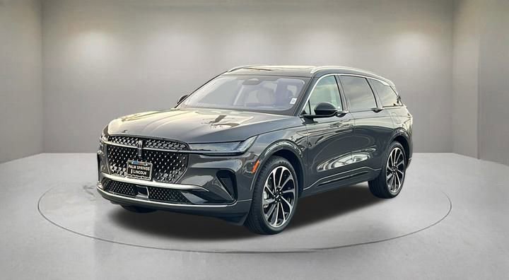 New 2026 Lincoln Nautilus Black Label image 2