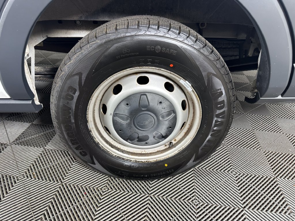 Used 2018 Ford Transit 350 XL RWD image 13