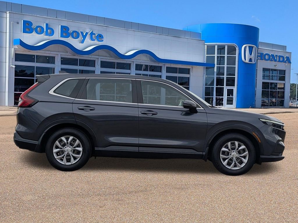 Used 2024 Honda CR-V LX image 2