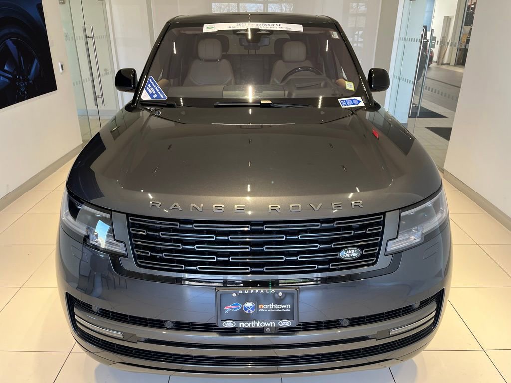 Used 2023 Land Rover Range Rover SE AWD/4WD image 13
